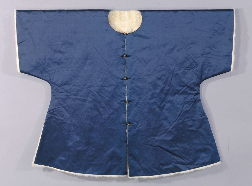 图片[1]-Stone blue satin silver rat skin jacket-China Archive